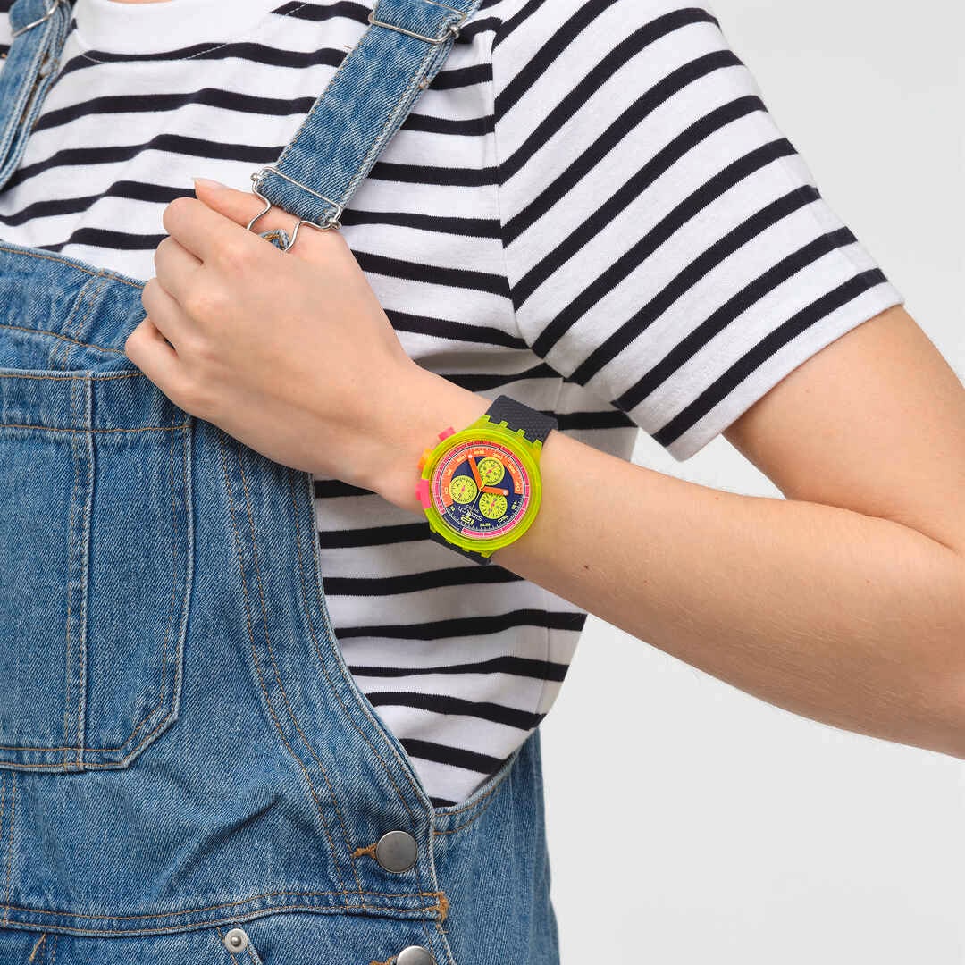 "SWATCH NEON TO THE MAX" Gallery Image #6