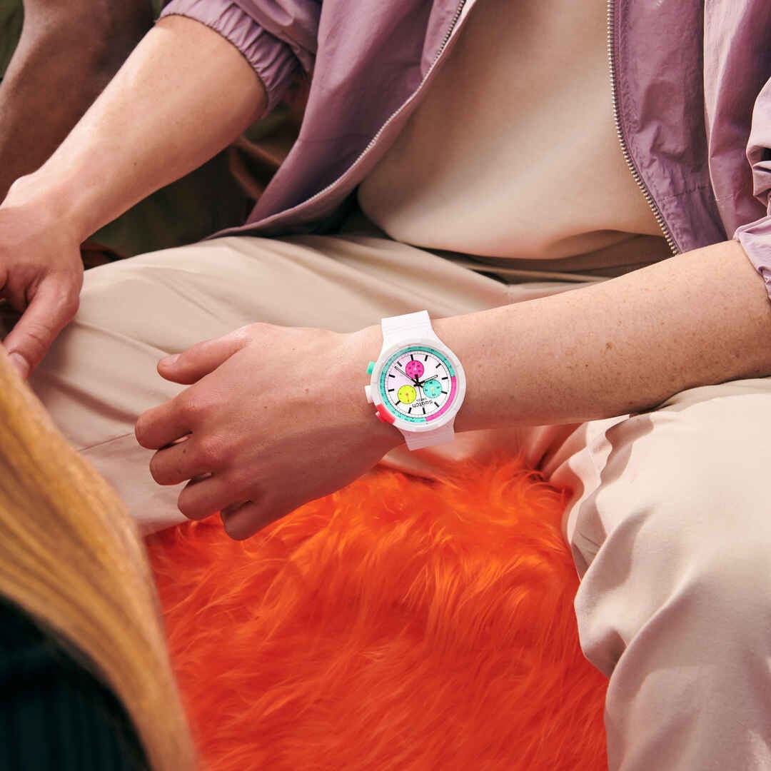 "SWATCH THE PURITY OF NEON" Gallery Image #6