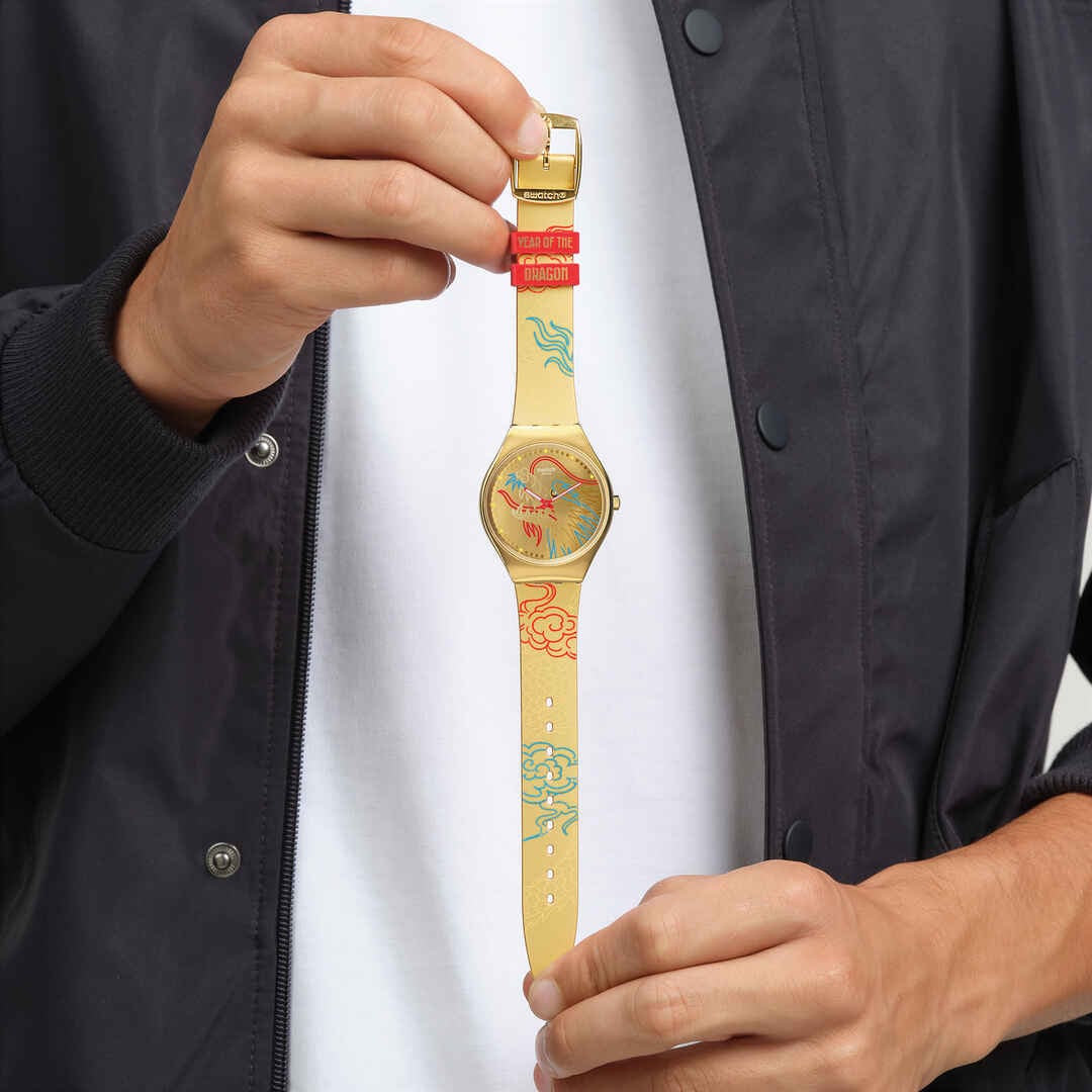 Life style view of product DRAGON IN GOLD