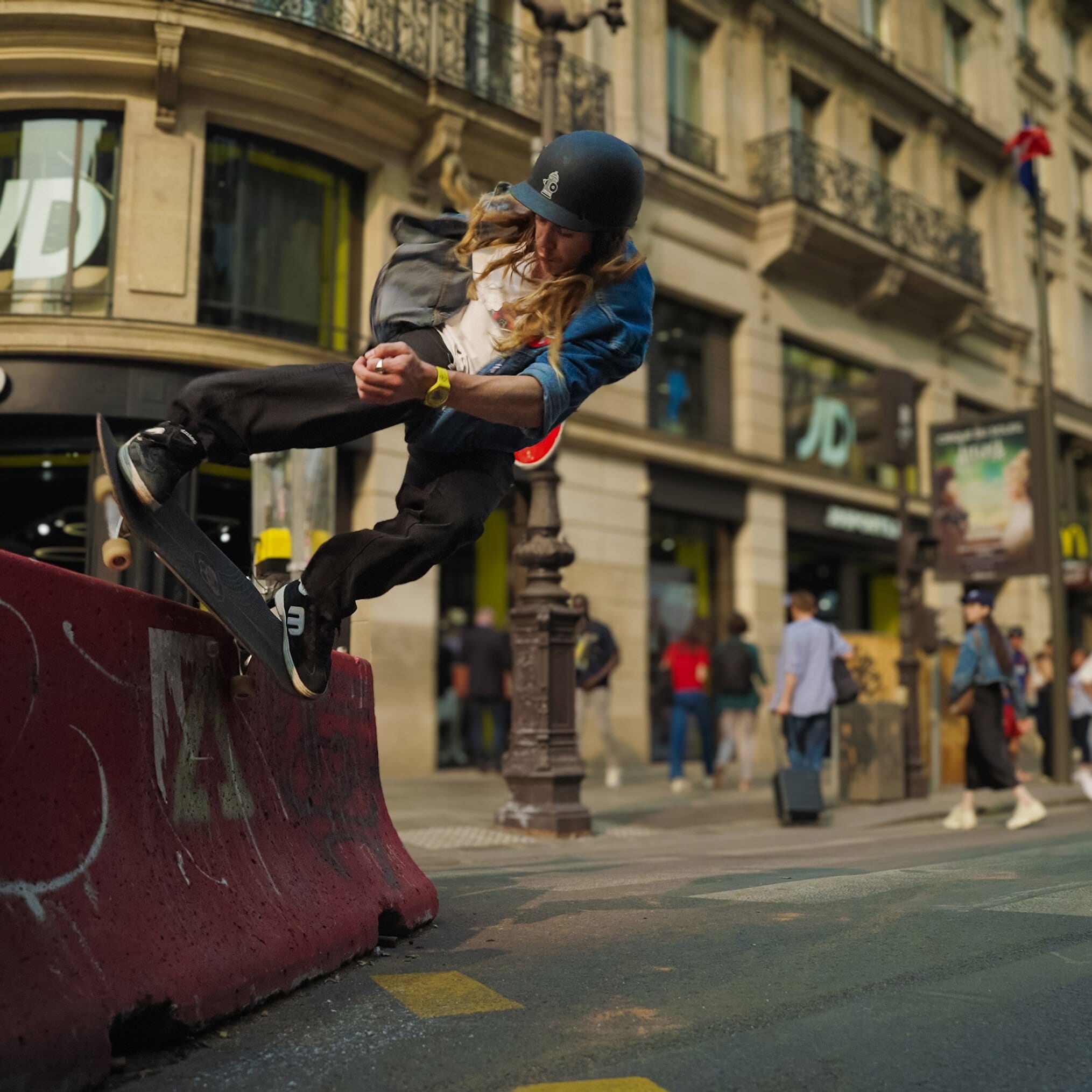 The Shape of Paris: Andy Anderson’s cinematic ride